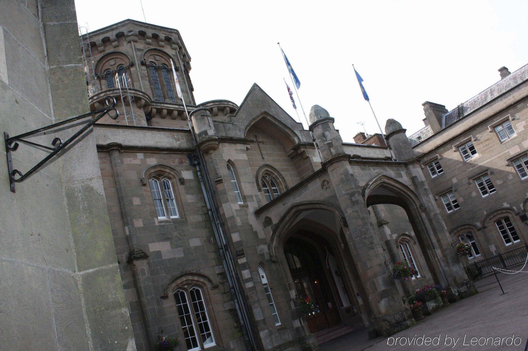 Studley Castle Hotel Exterior foto